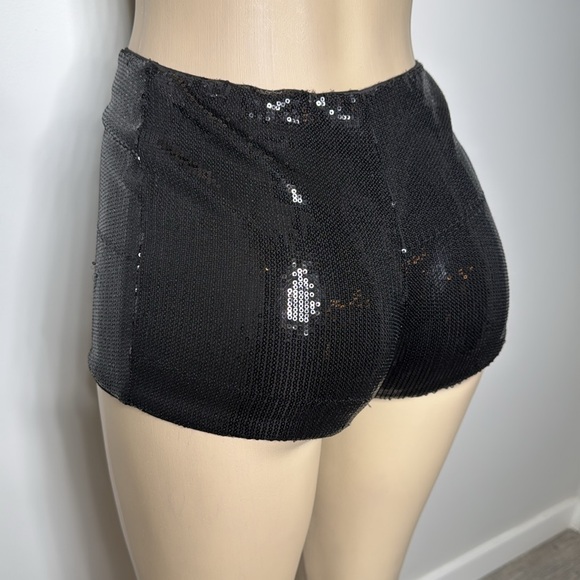 Forever 21 small black sequin shorts - Picture 5 of 6